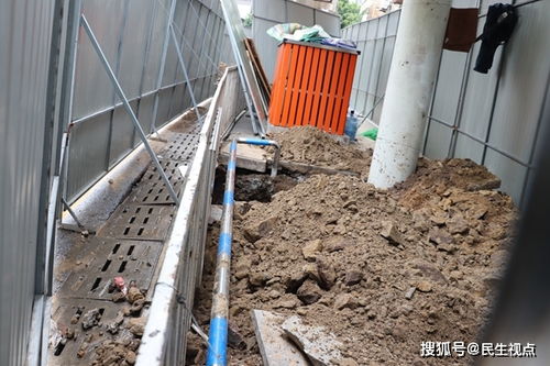 達州市政工程管理處加快公共設(shè)施維修助力四城同創(chuàng)